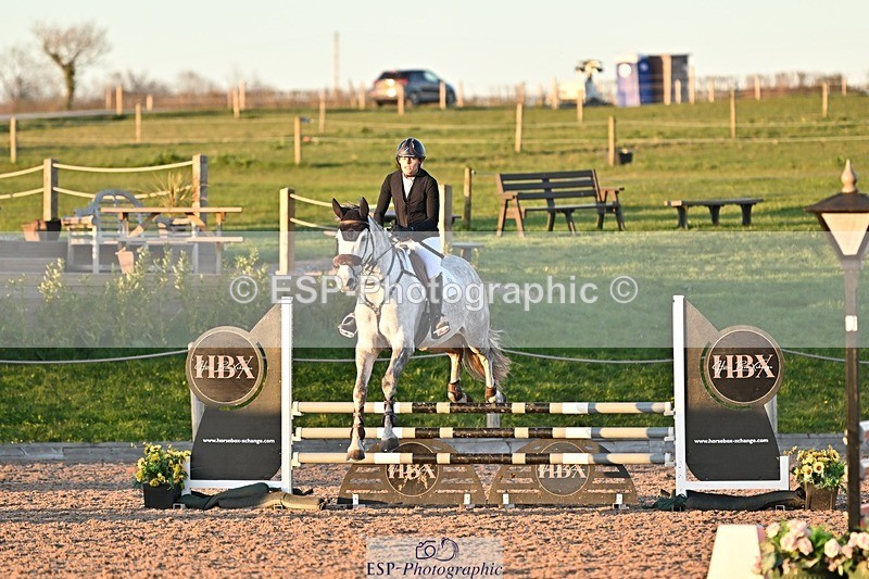 250401-191735-00957 - 90cm Classes