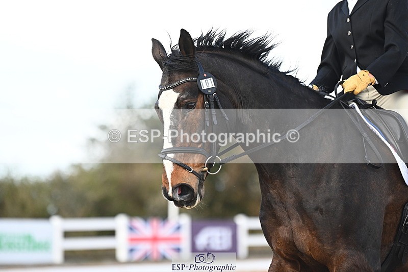 240323A-133045-03116 - UnA Medium 71