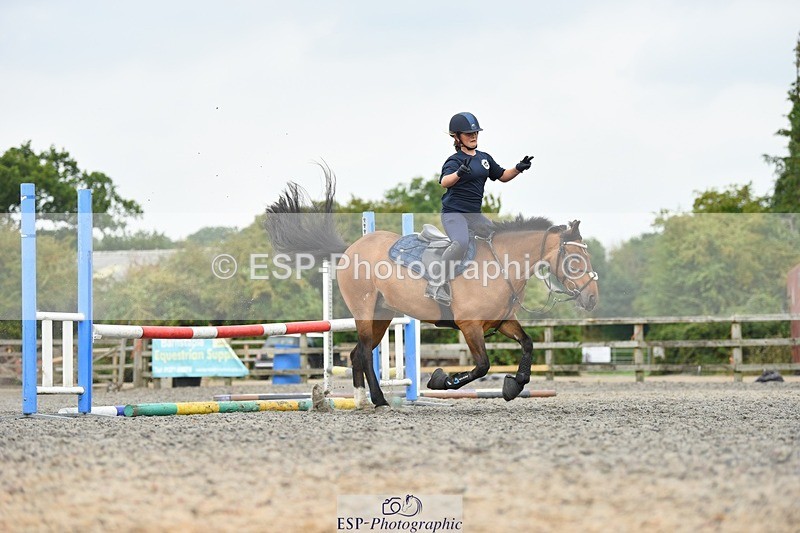 230817-112004-01930 - Kay's 2nd Group - Arena