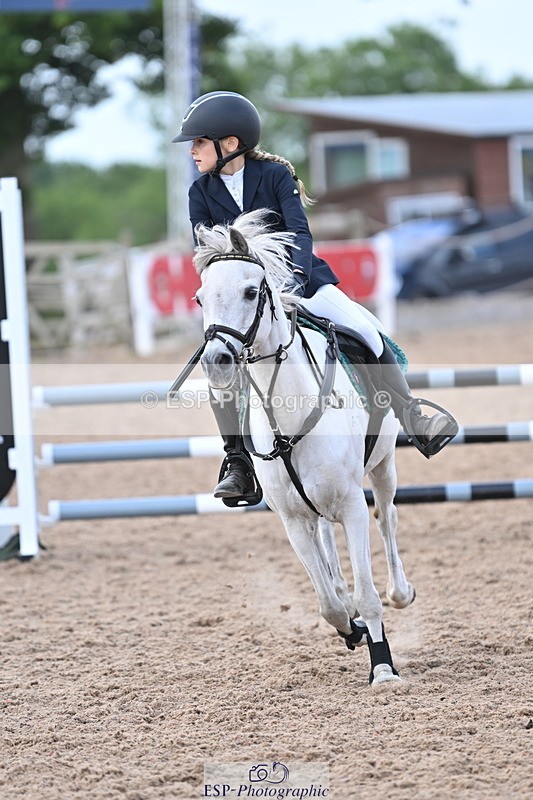 240628A-161403-01399 - Cls 5 Stepping Stones 128cm + 138cm