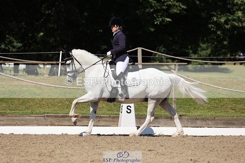 240719-111532-00931 - 215-Emma_Lomas-Hillgarth_Bombay_Saphire