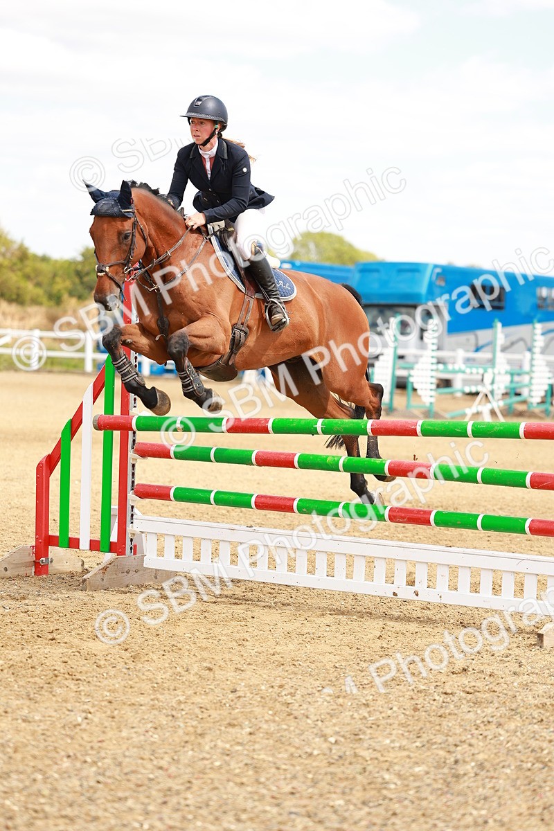 SBM_006567 - Class 4 - Senior British Newcomers - 1.10m