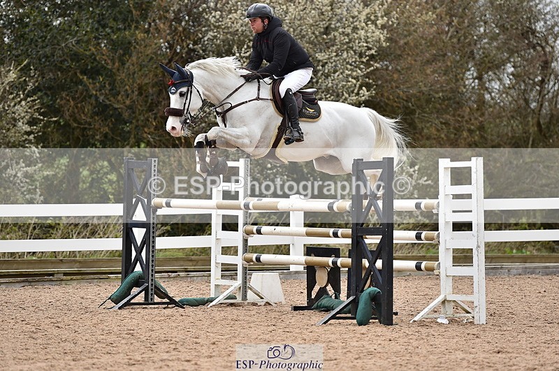 240327A-135250-00604 - Cls 5 Foxhunter and 1.20m Open