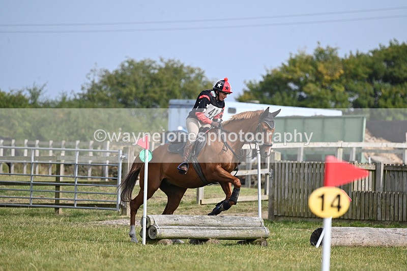 WJ6_2186 - 60cm XC Time 13:54 to 14:20