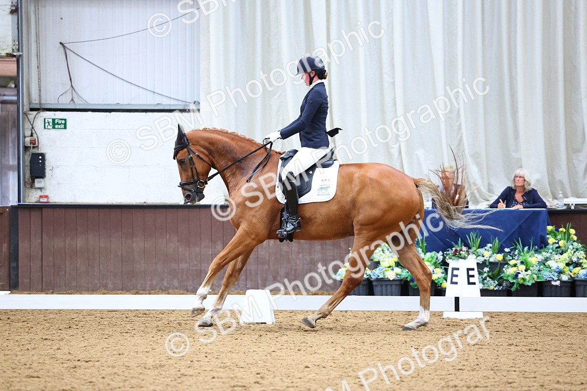 SBM_006447 - Class 5 - novice 6 - 12.04-13.07