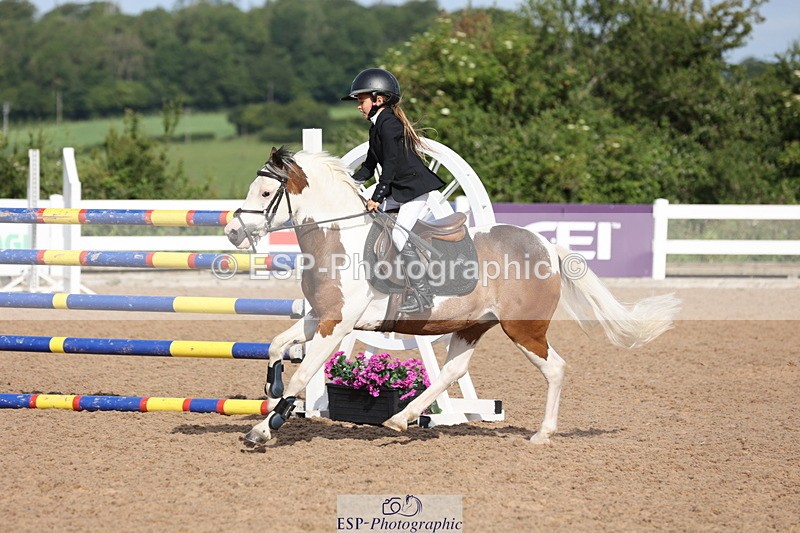 240629A-090139-02823 - Cls 16 British Novice and 80cm Open