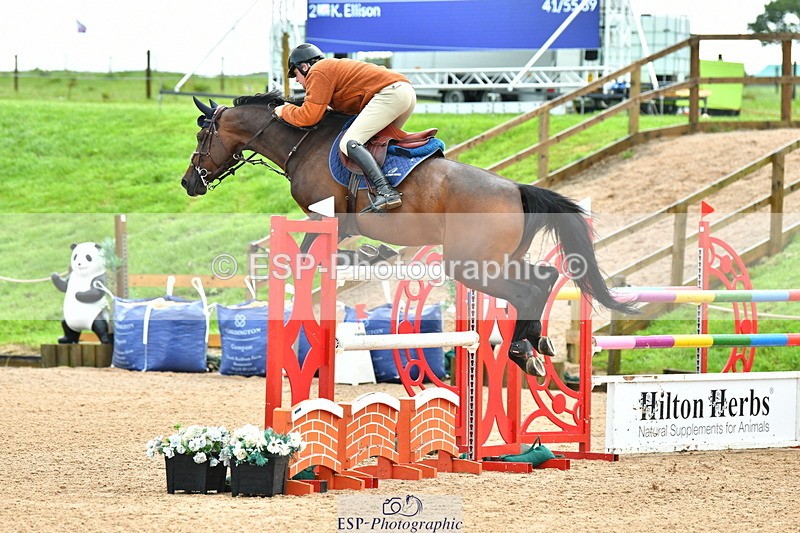 230723A-093451-10589 - Cls 4, 2 Star Small 1.30m