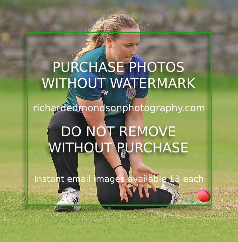 533A5560 - Kendal Cricket Women & Girls vs Carnforth Cricket Women & Girls (28/5/26)