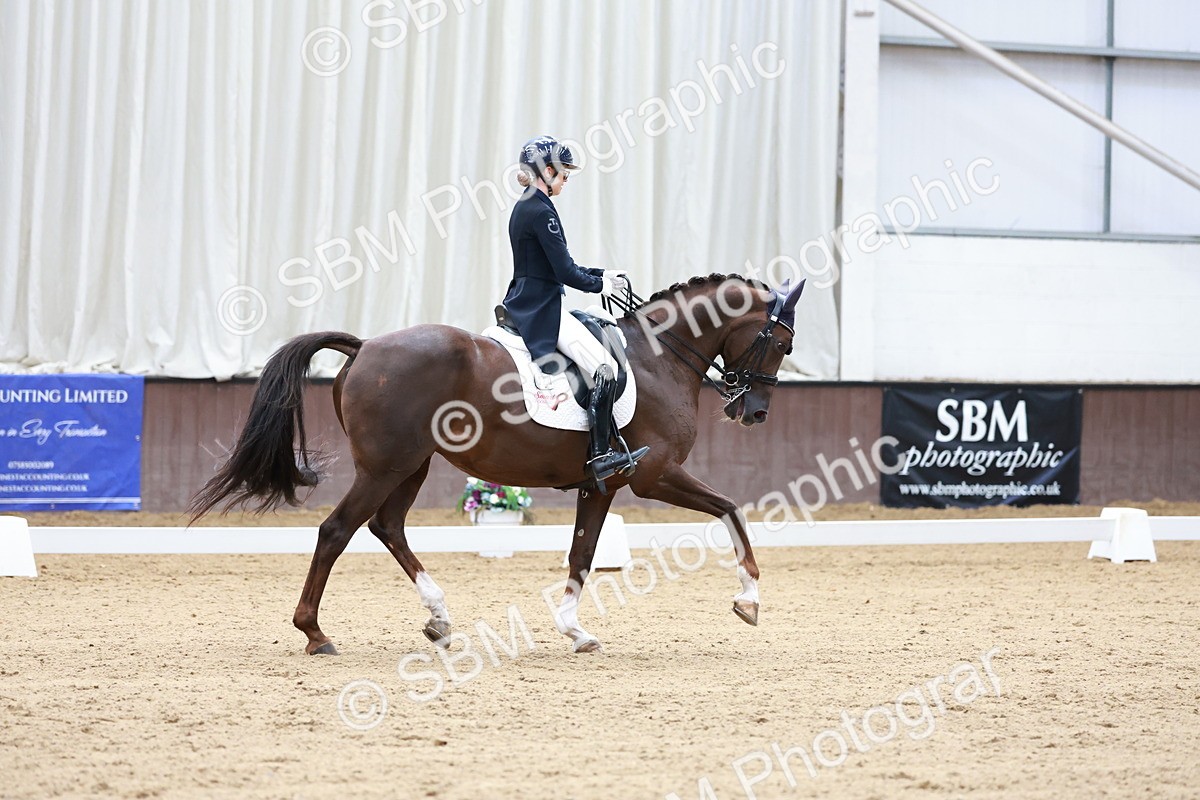 SBM_018086 - Class 15 - FEI Junior