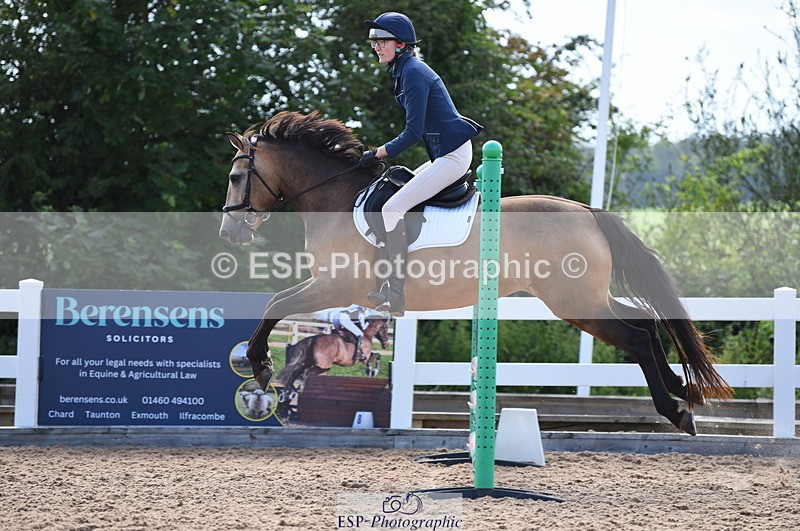 230718A-172100-00281 - 70cm