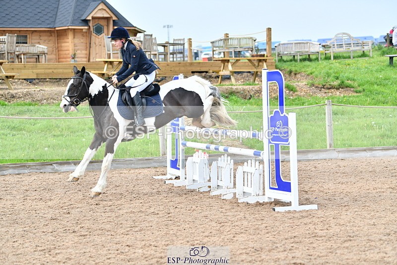 240518A-162716-02270 - Cls 7+8, 90cm and 1m