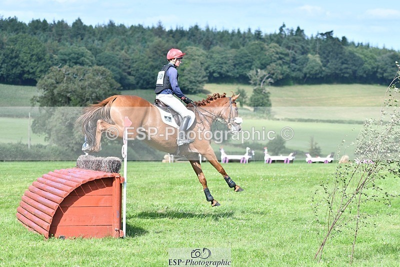 240803-161955-09714 - 280-Rosie_Bradley-Hole-FISHKHOV