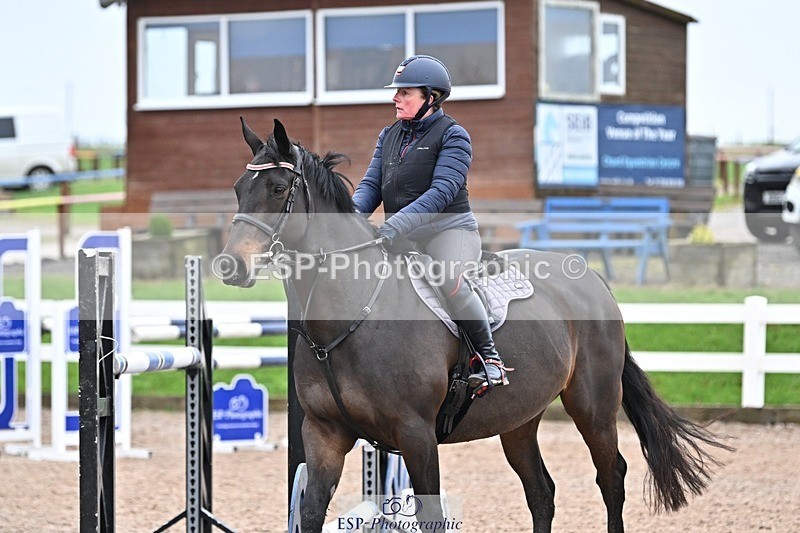 241127-130234-00596 - Cls 04A&B Snr Newc & 1.10m Open