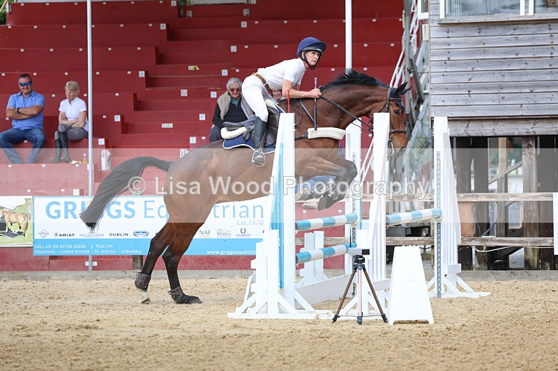 3E7A0539 - Class 10: Senior 95cm open