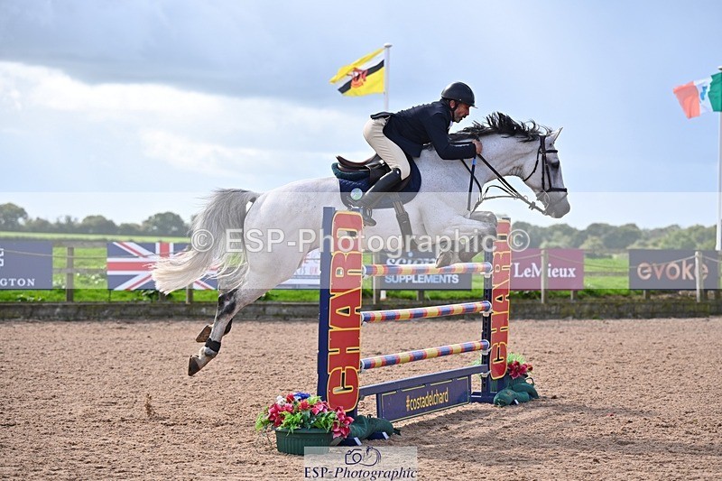 250912-122846-04273 - Cls 18 National 1.30m Open