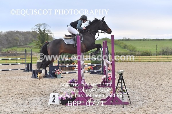 BPP_0771 - CLASS 9 SAT Senior Newcomers/ 1.10m Open