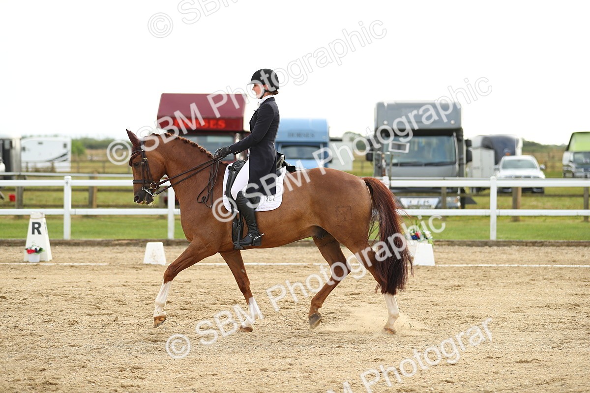 SBM_018378 - Class 11 - INT IN 15.40-16.12