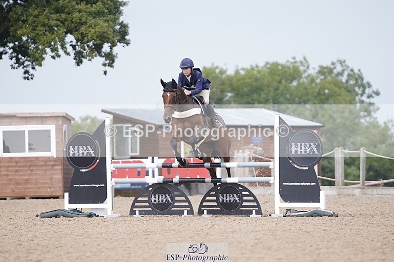 240831A-121554-01470 - 123-Fiona.Jones-ABBY.VD.BERGHOEVE.Z