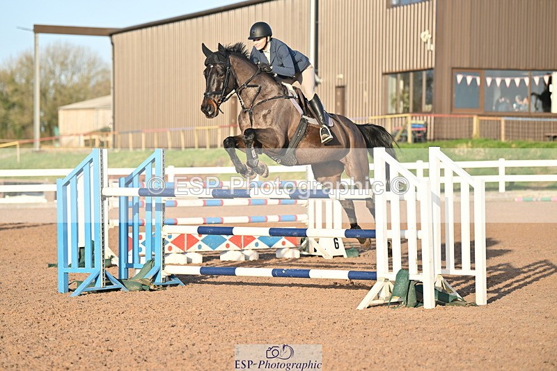 231210A-143343-02778 - Cls 21 Foxhunter & 1.20m Open