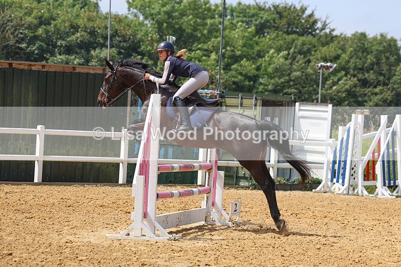 3E7A5846 - Class 5: Senior 95cm