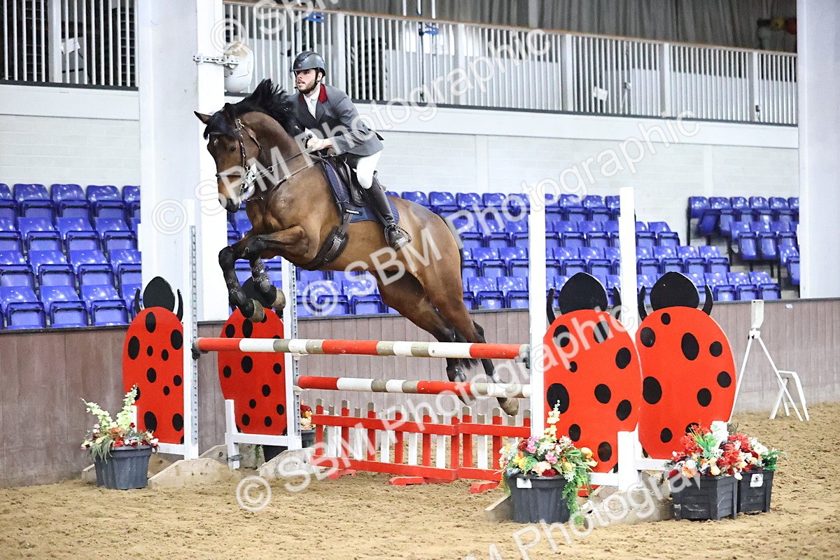 SBM_002043 - Class 10 - Senior Newcomers - 1.10m