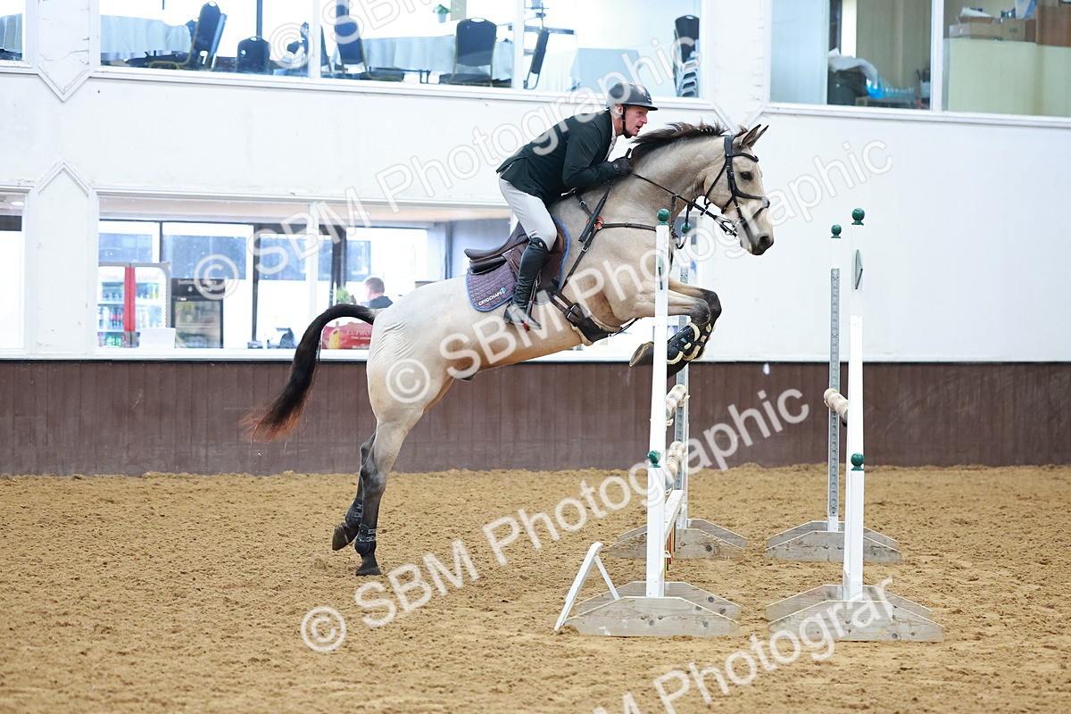 SBM_001688 - Class 4 - Senior Newcomers 1.10m