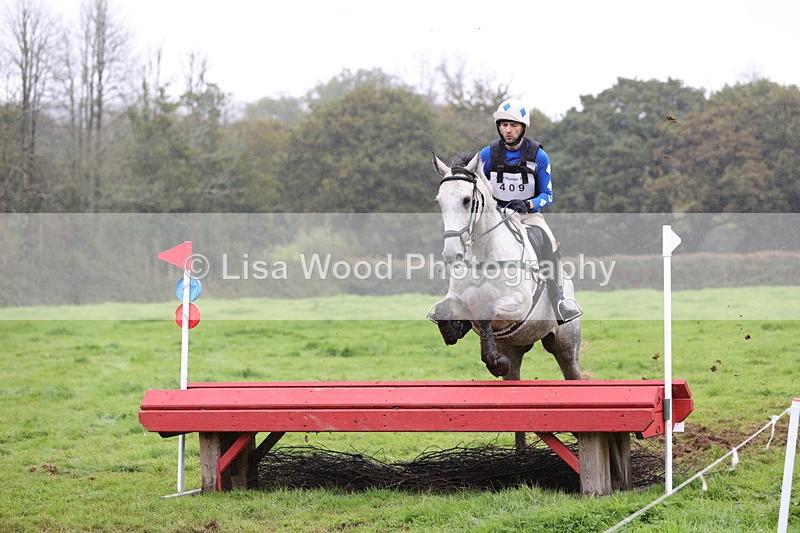 1X9A1864 - Class 4: 80cm Red Table