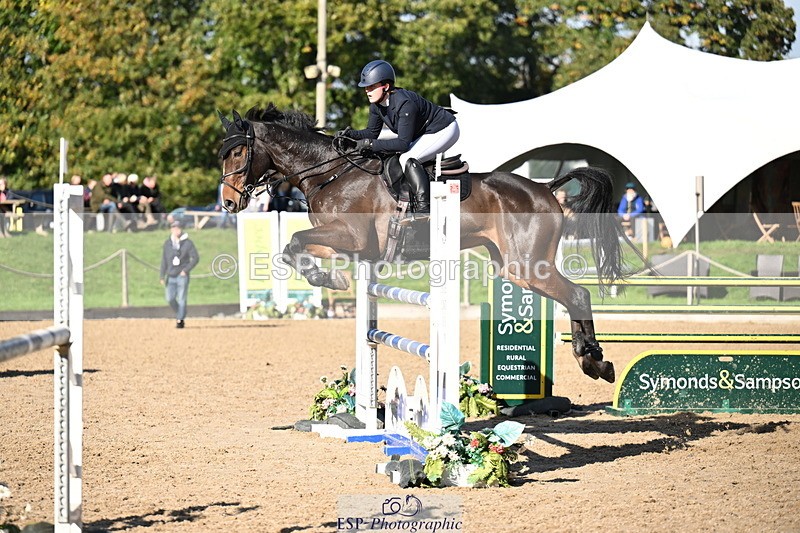 251024A-130616-10588 - C-251-Isabelle.Downes