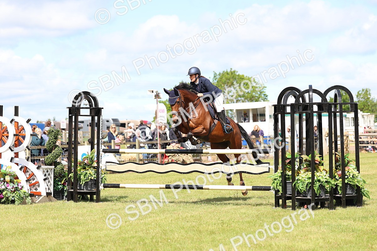 SBM_13559 - Class 206 - Senior Newcomers - 1.10m Open