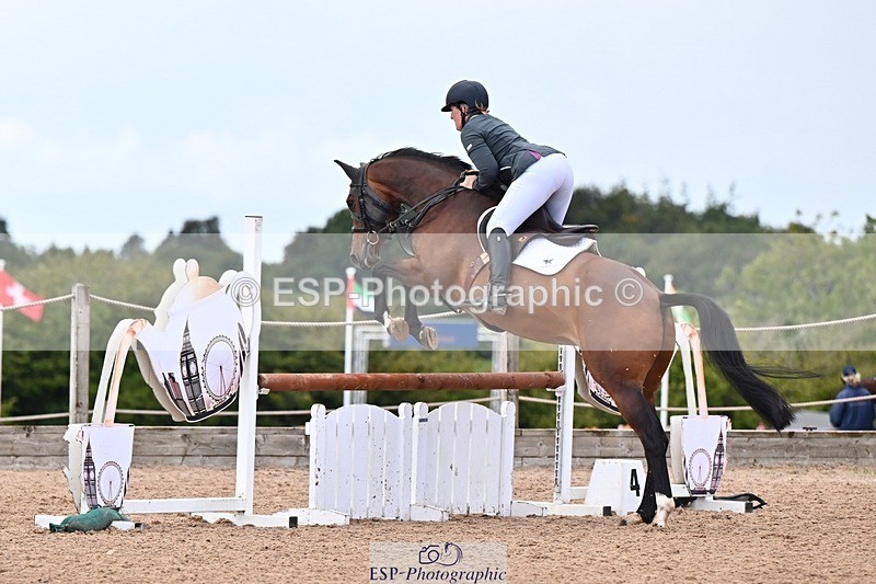 250912-152046-05027 - Cls 17 Chard 1m Speed Derby