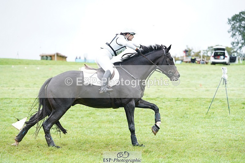 231021-113642-15556 - 671-KILCLOGHER.DAWSON-Lucy.Griffiths-SC+XC