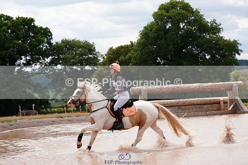 250802A-135920-04917 - C-140-Clare.Pascoe-MR.QUINN