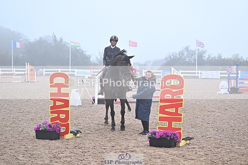 241006A-112045-06546 - Cls 24 95cm Nat Am Quals