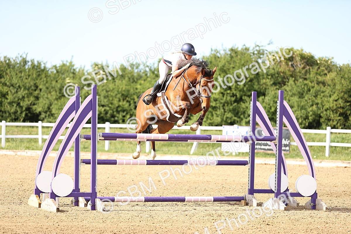 SBM_002987 - Class 5 - Senior Foxhunter - 1.20m