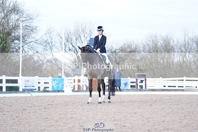 241214-155356-02258 - 139-Holly.Kerslake-Platinum.Cabachon