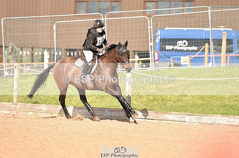 240303A-110828-00066 - 70cm