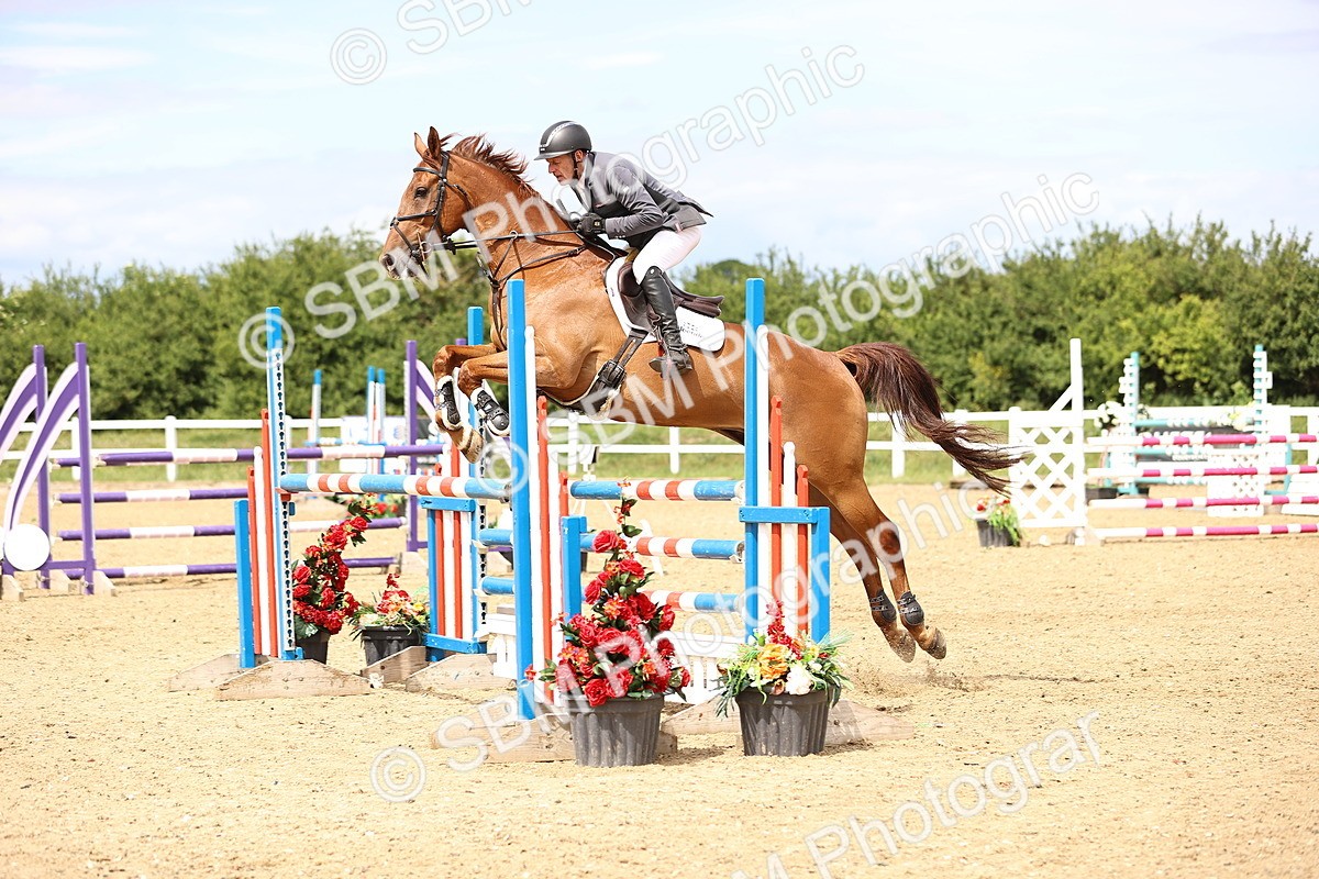 SBM_007873 - Class 19 - Senior Newcomers - 1.10m