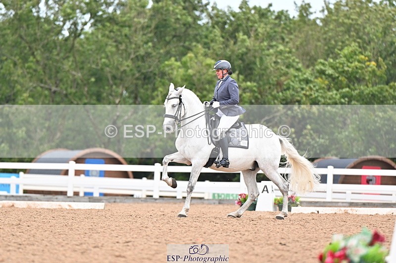 240815A-123224-00992 - 105-PAULA.LEE-Deseado.Santo