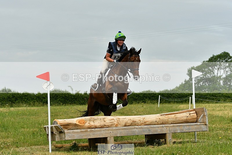 230617B-113903-00721 - XC 136