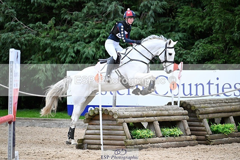 241117-143351-04636 - Cls 3 90-95cm 14.00 to 15.00