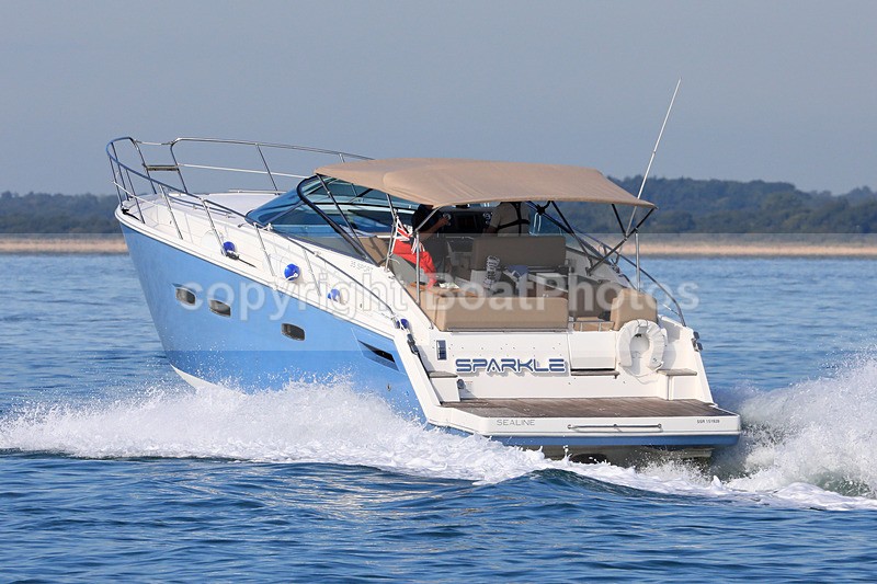 170902 SPARKLE - SEALINE 35 SPORT 1Y3A8212 - Motorboats - Hardtop
