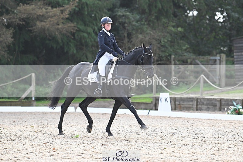 231019-143012-04198 - 053-WISHING.TIME-Holly.Law-DR