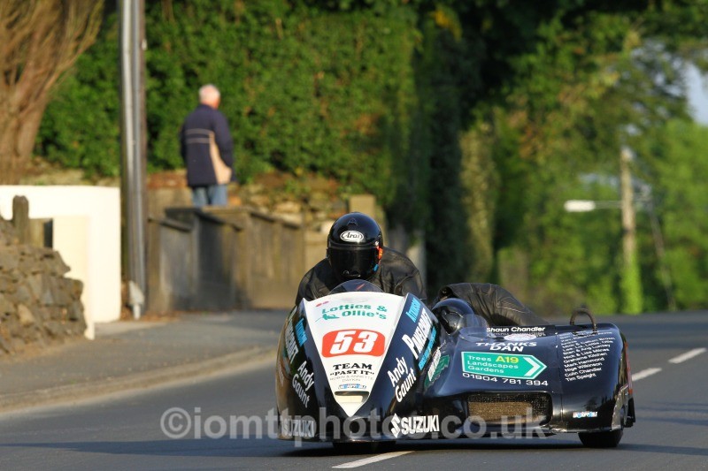 TT148634 - Tuesday Practice - Sidecars