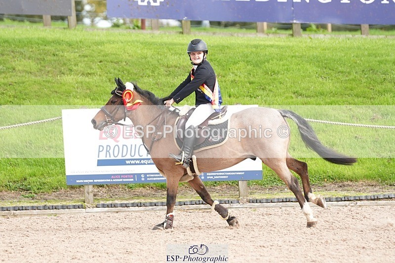 250921-151507-03815 - Cls 20 Pony 80cm Derby