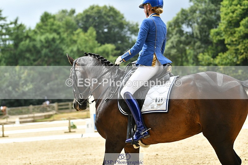 250718A-140102-01952 - 038-Natasha.Collings-Costello-Dovevale.Tender.Dove