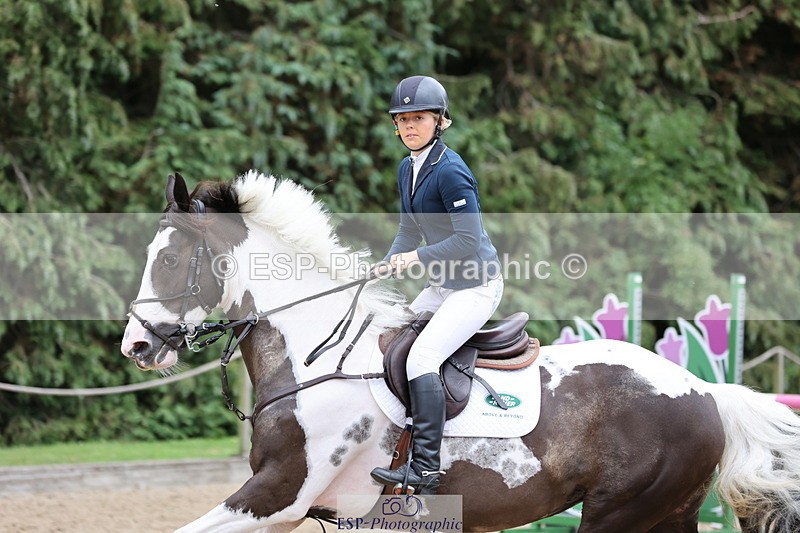 250705A-172821-16502 - Cls 37 1.05m Amateur Quali