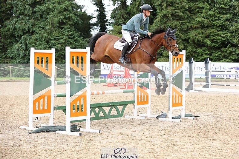 240713-125819-38671 - Cls 153 Foxhunter