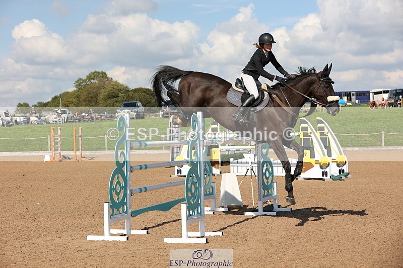 230915A-143603-02653 - Cls 5 National 1.40m