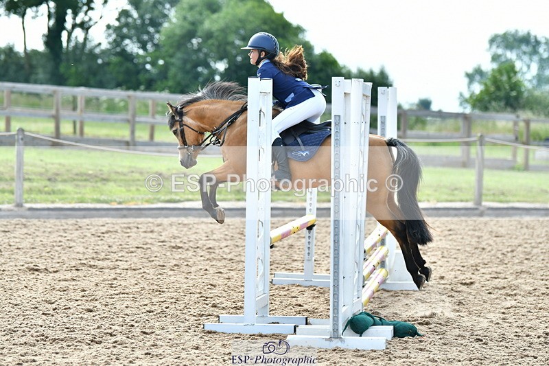 230624A-091547-00096 - Cls 36 Stepping Stones 128 & 138cm