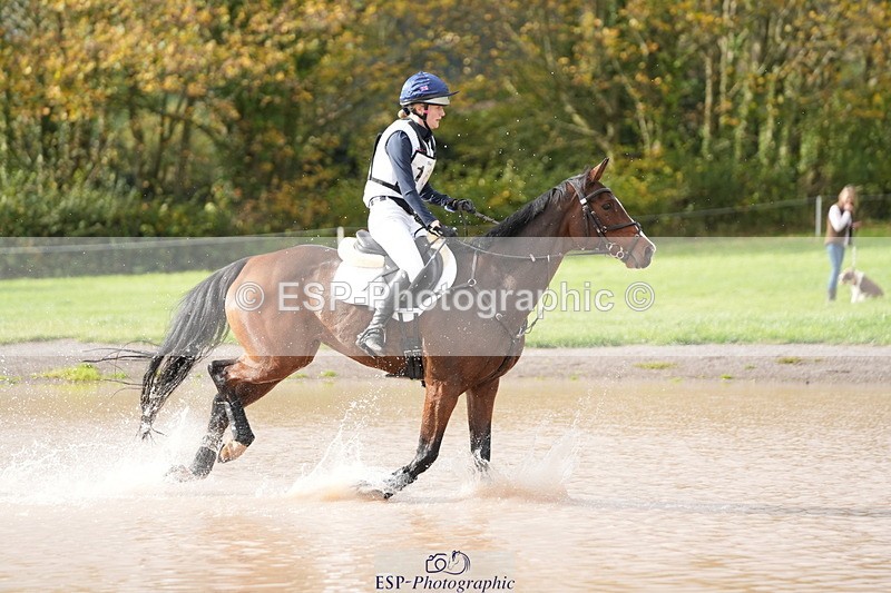 251024A-133719-11178 - B-169-Jessica.McCaldin